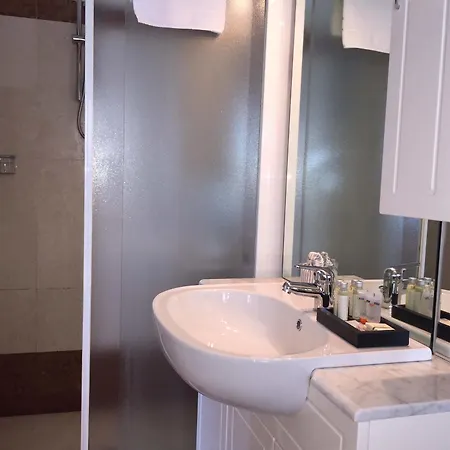 Cappellina Hotel Toscolano-Maderno