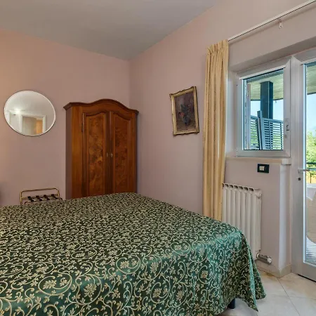 Cappellina 4*