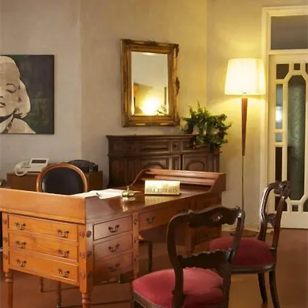 Cappellina 4* Toscolano Maderno